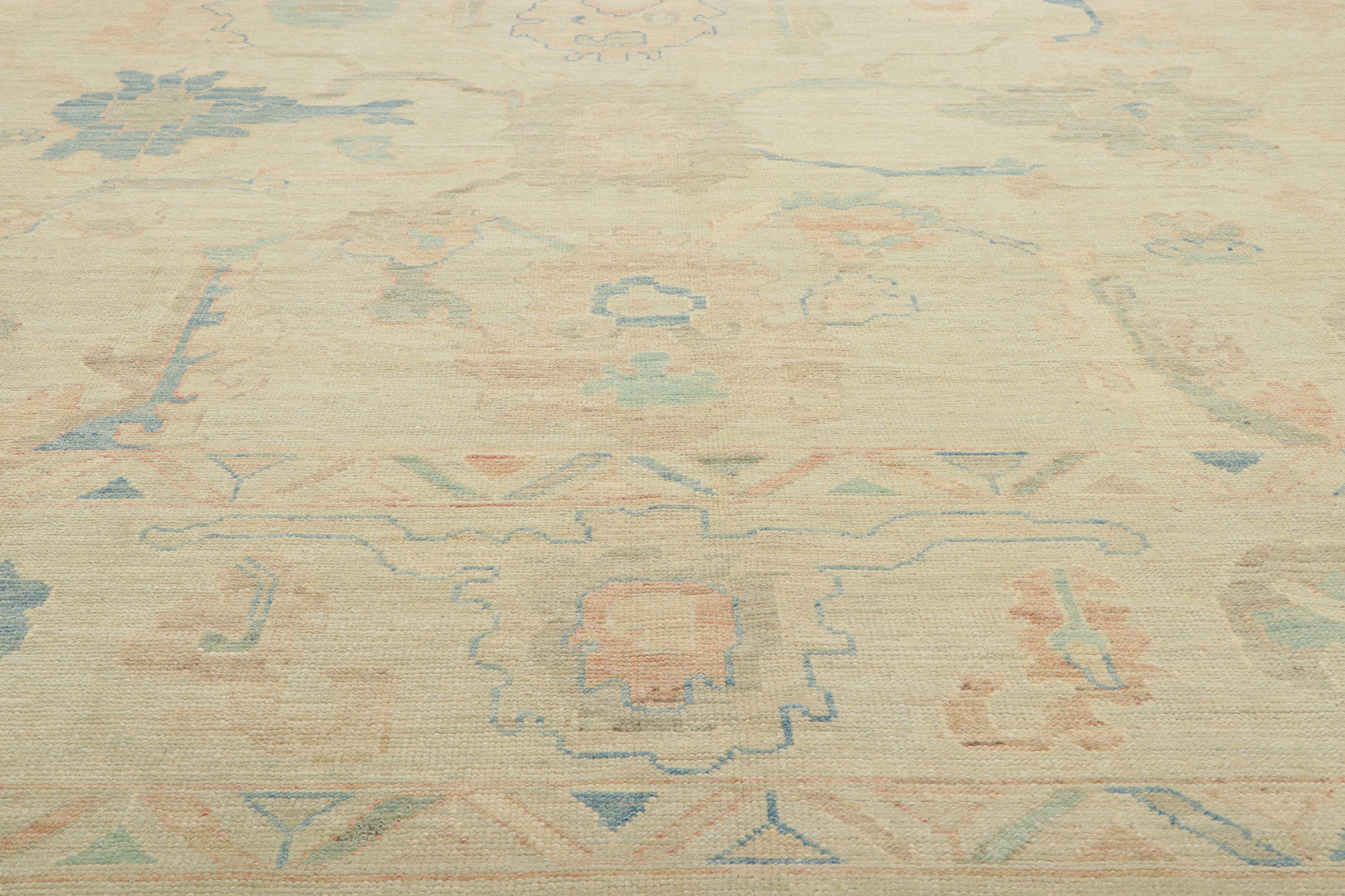 13 x 15 Vintage-Inspired Oushak Rug 80934