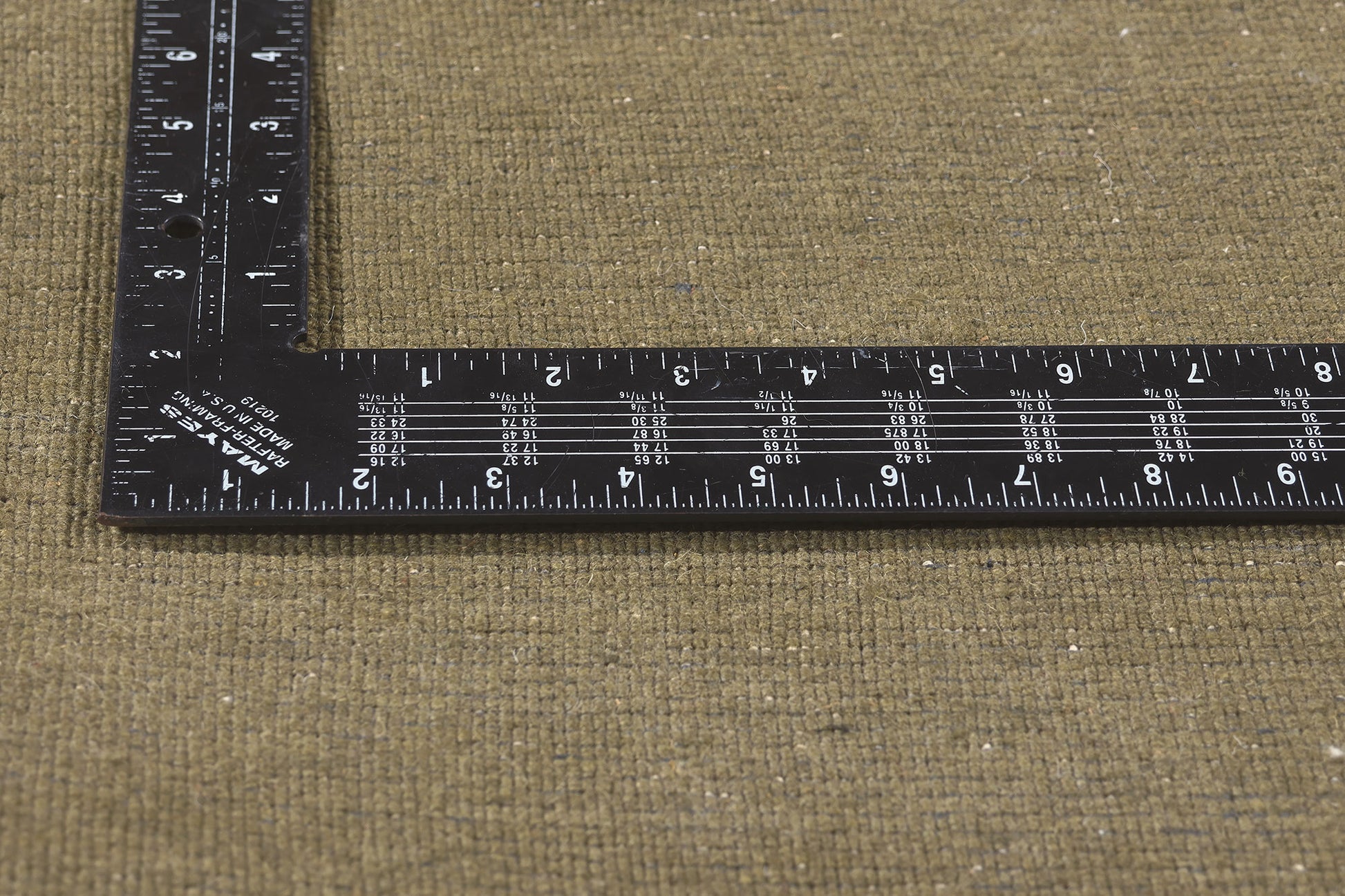 8 x 10 Solid Olive Green Modern Rug 30997