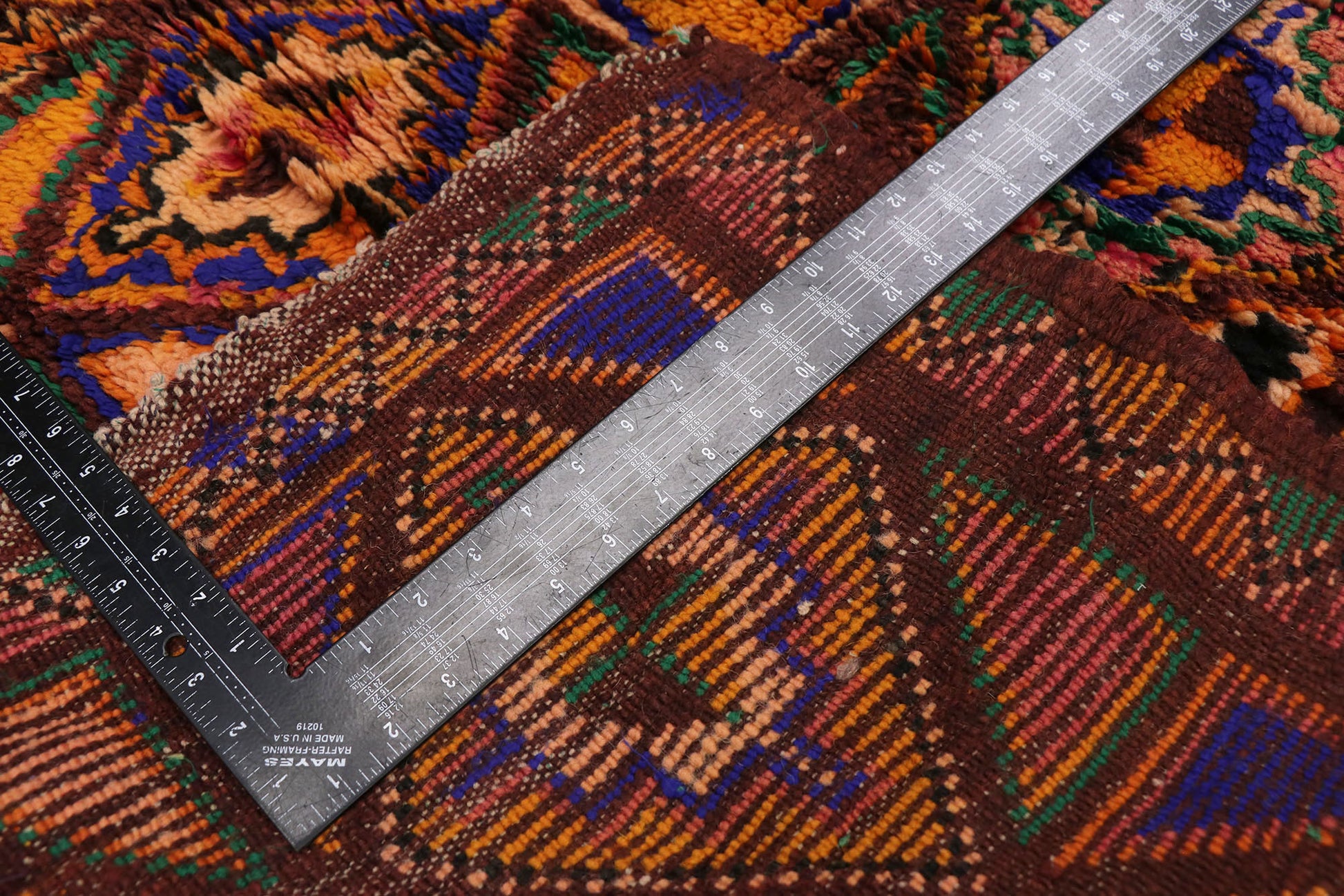 4 x 5 Vintage Moroccan Rug 21665