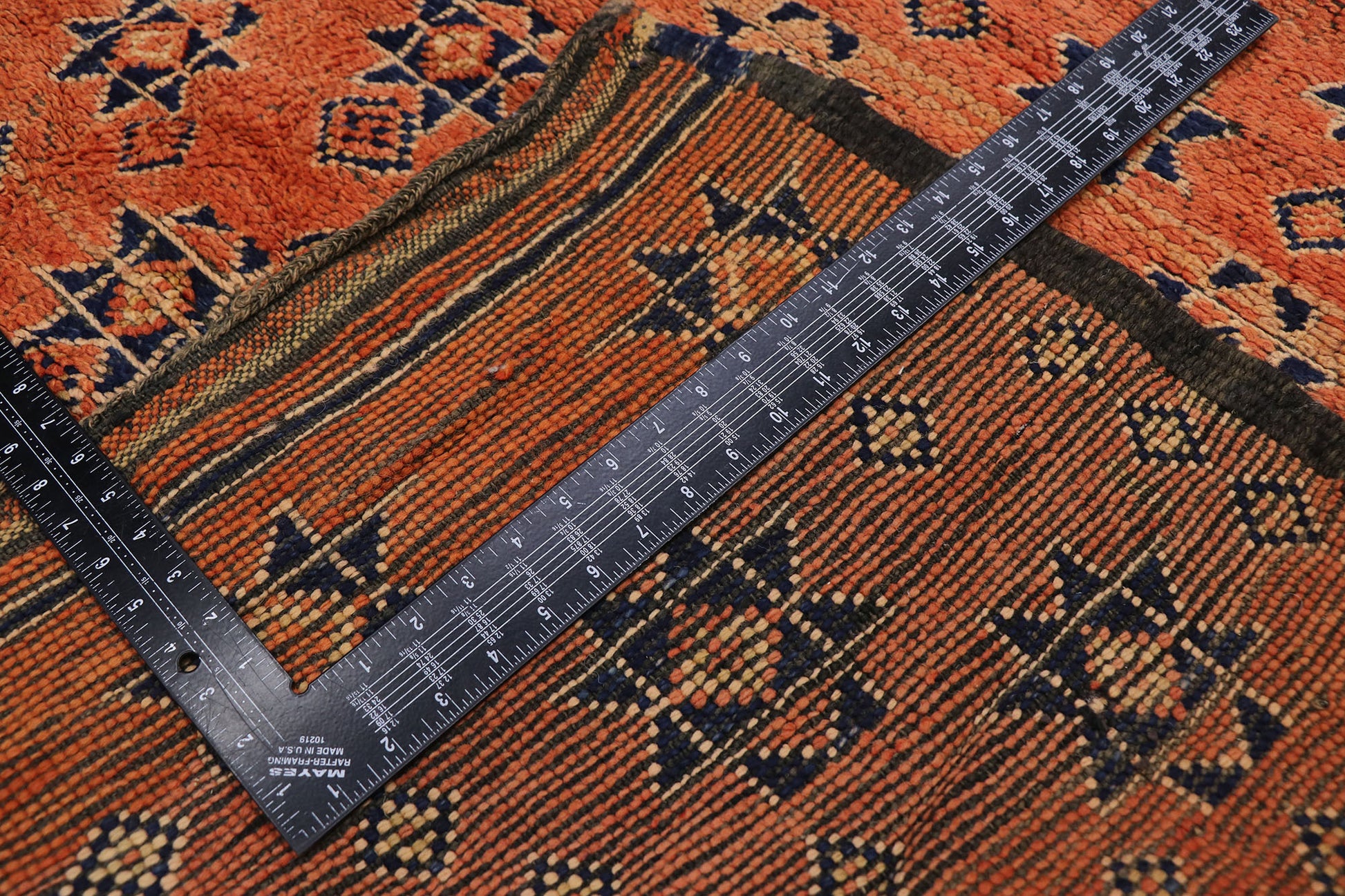 6 x 10 Vintage Beni MGuild Moroccan Rug 21473