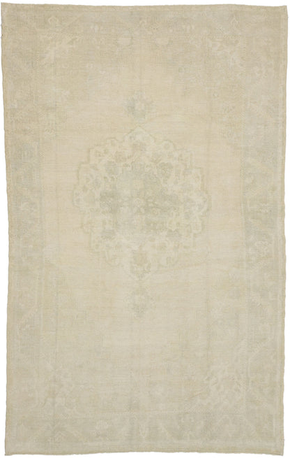 6 x 9 Vintage Turkish Oushak Rug 52499