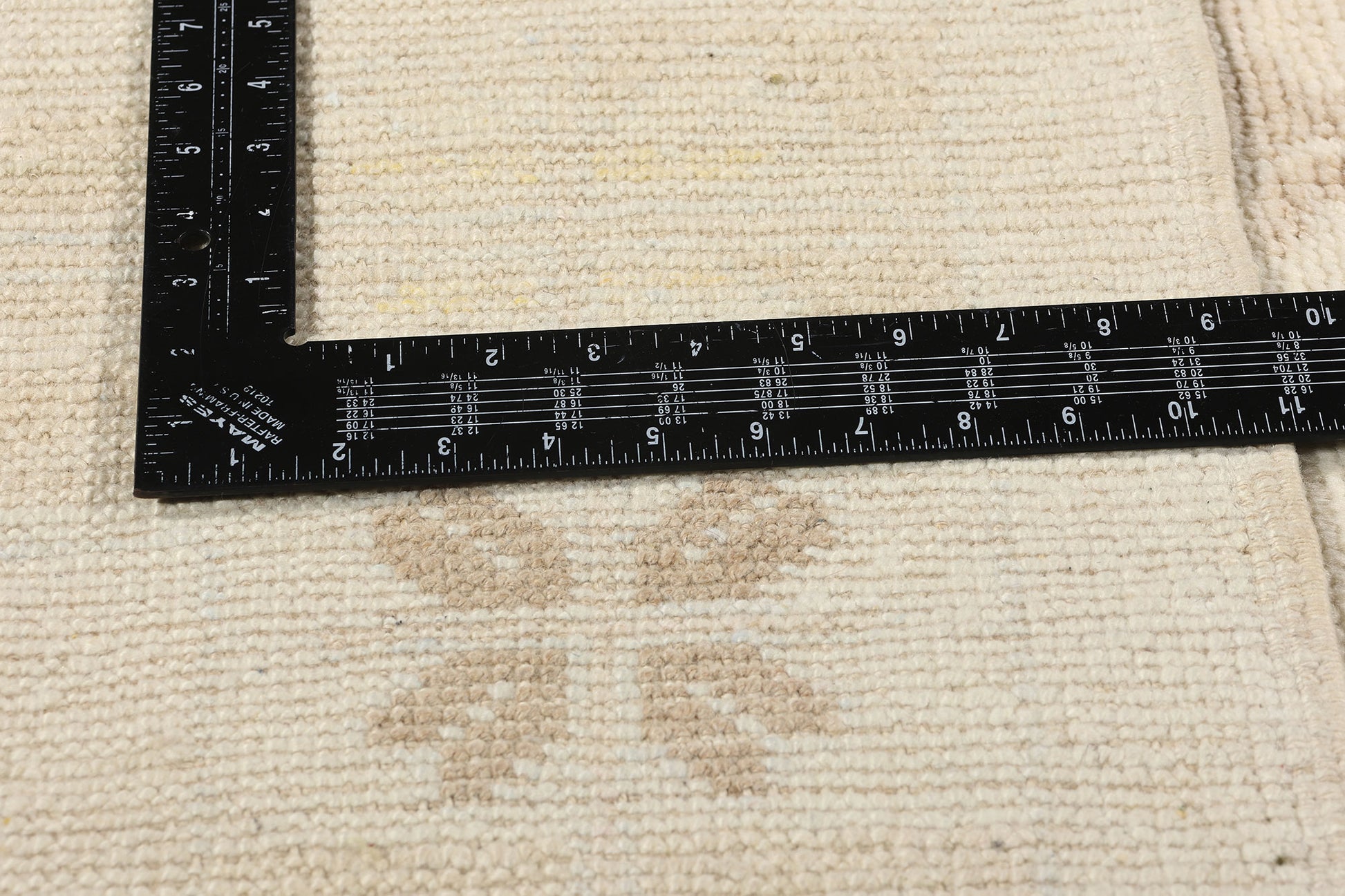 9 x 13 Vintage Turkish Kars Rug 53883