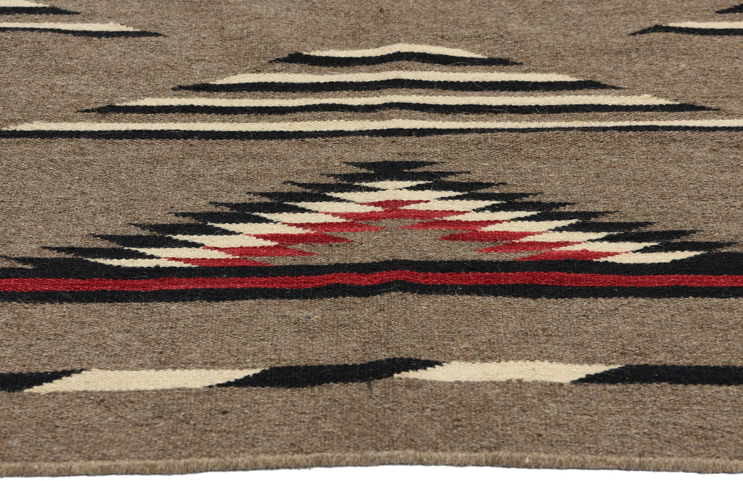 5 x 7 Southwest Modern Navajo-Style Rug 81045