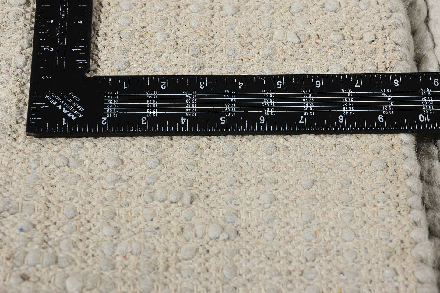 8 x 10 Organic Modern Minimalist Rug 31020
