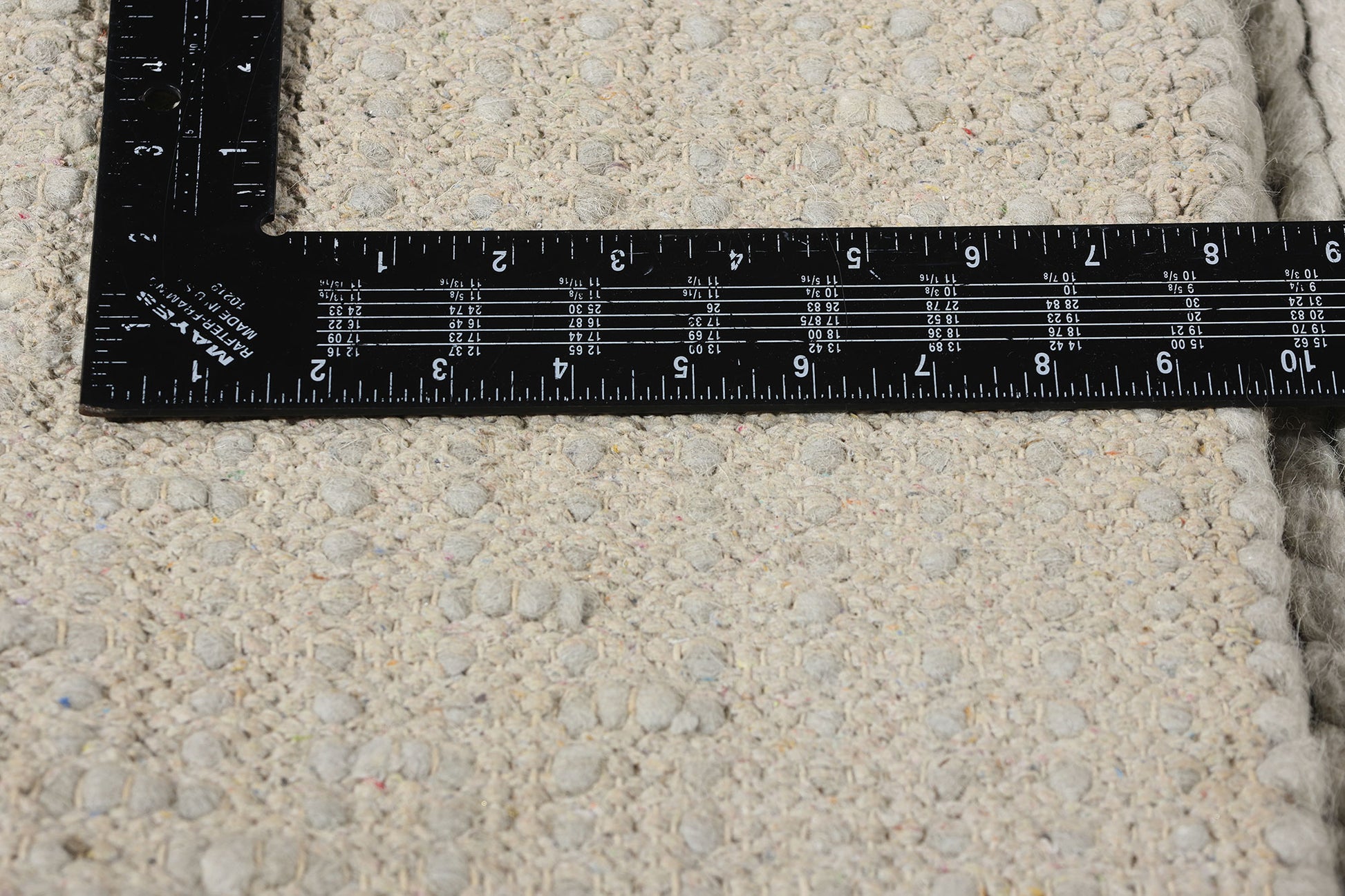 8 x 10 Organic Modern Minimalist Rug 31020