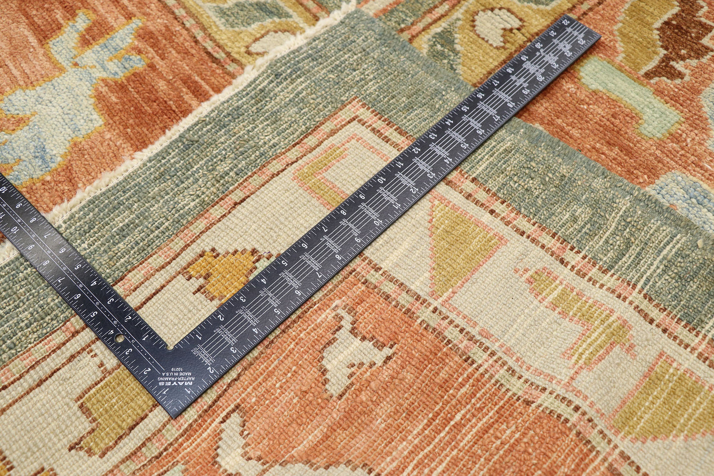 17 x 24 Turkish Oushak Rug 53454