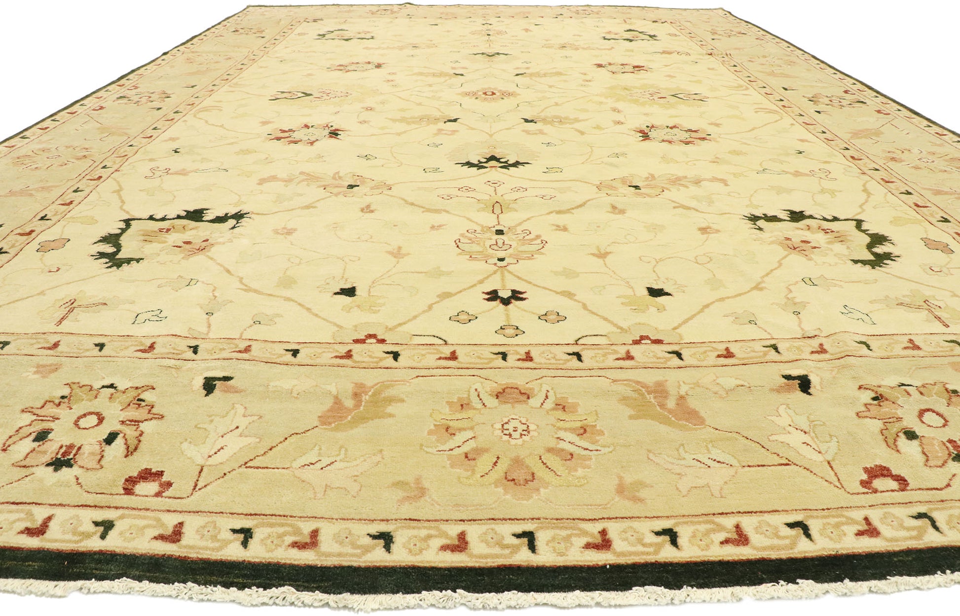 12 X 18 Oversized Indian Mahal Rug 30307