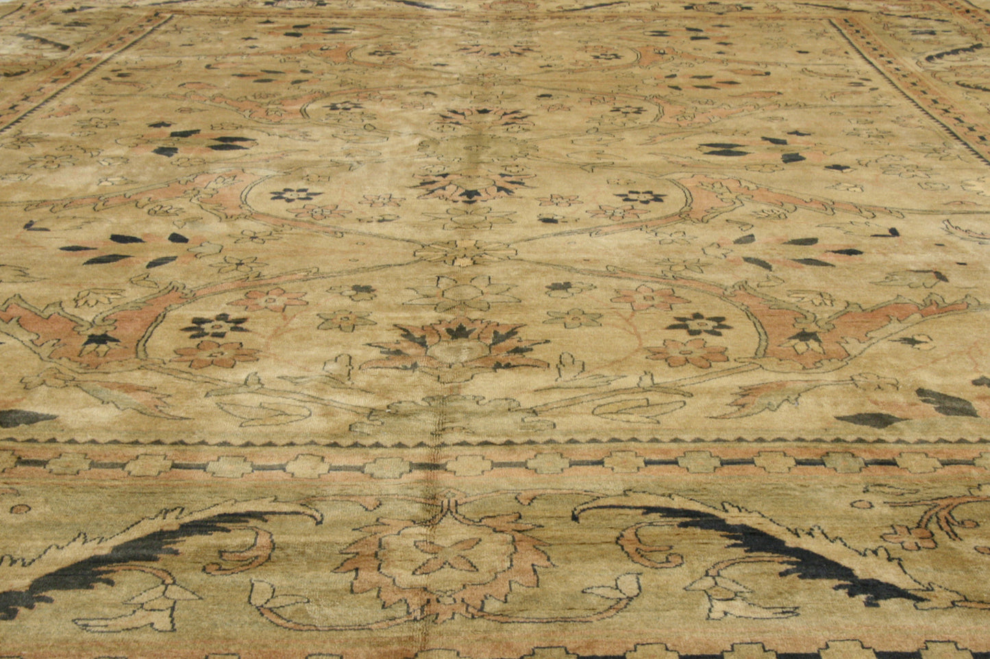 13 x 18 Vintage Persian Mahal Rug 75823