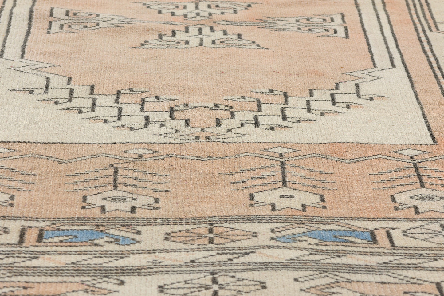 3 x 4 Vintage Peach Turkish Oushak Rug 53927