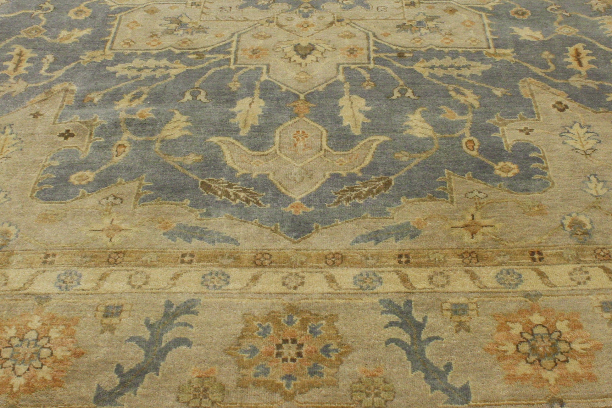 10 x 10 Modern Indian Heriz Rug 30176