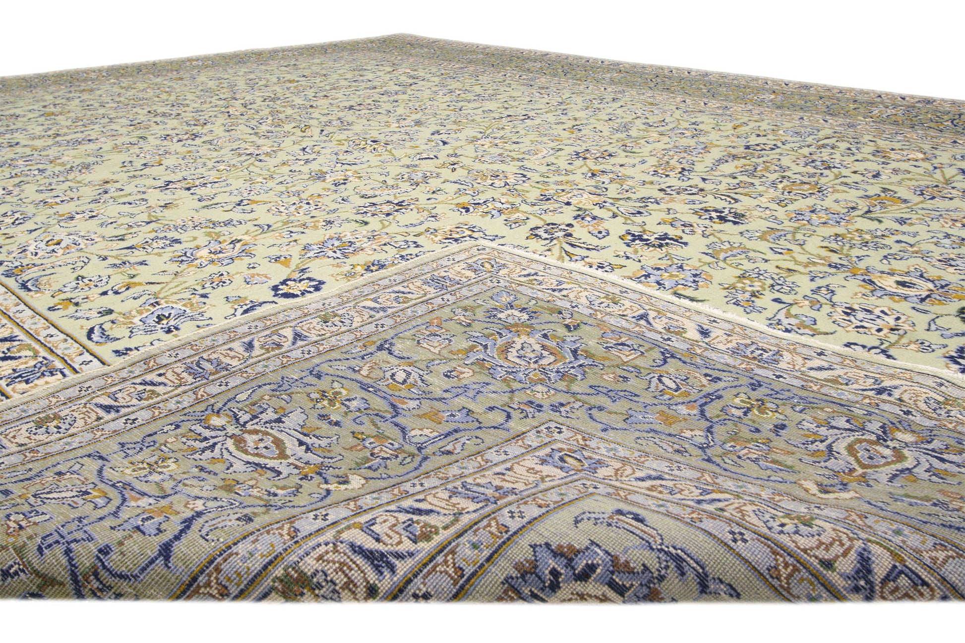 10 x 13 Vintage Persian Yazd Rug 75922