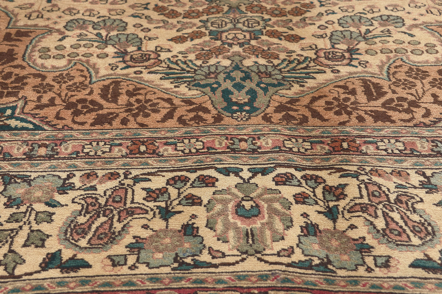 8 x 11 Vintage Persian Tabriz Rug 76476