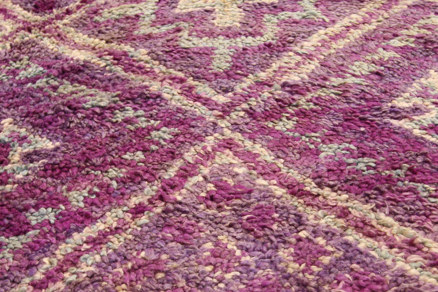 7 x 15 Vintage Purple Beni MGuild Moroccan Rug 20706