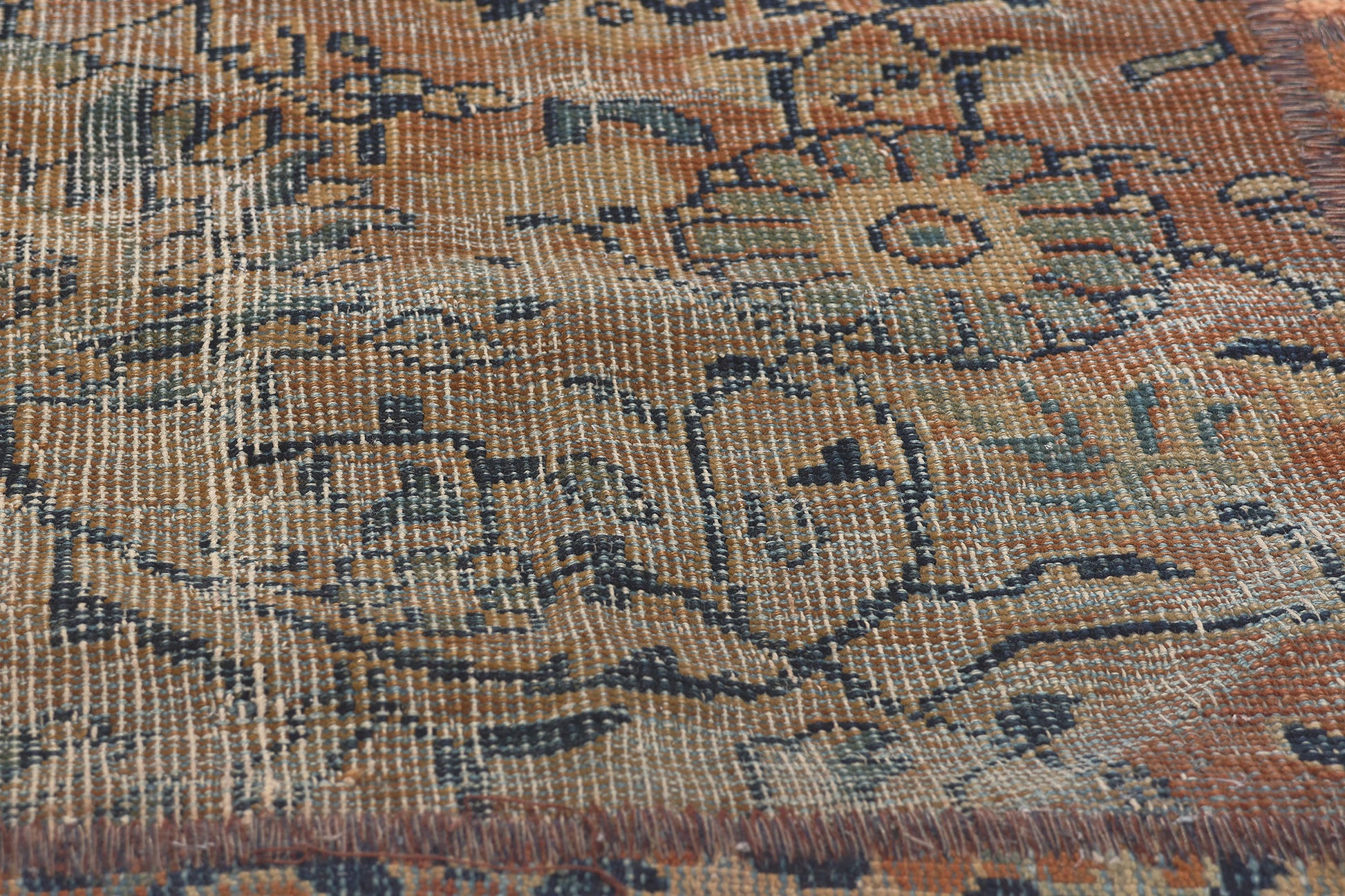 10 x 13 Vintage-Worn Persian Mahal Patchwork Rug 78601