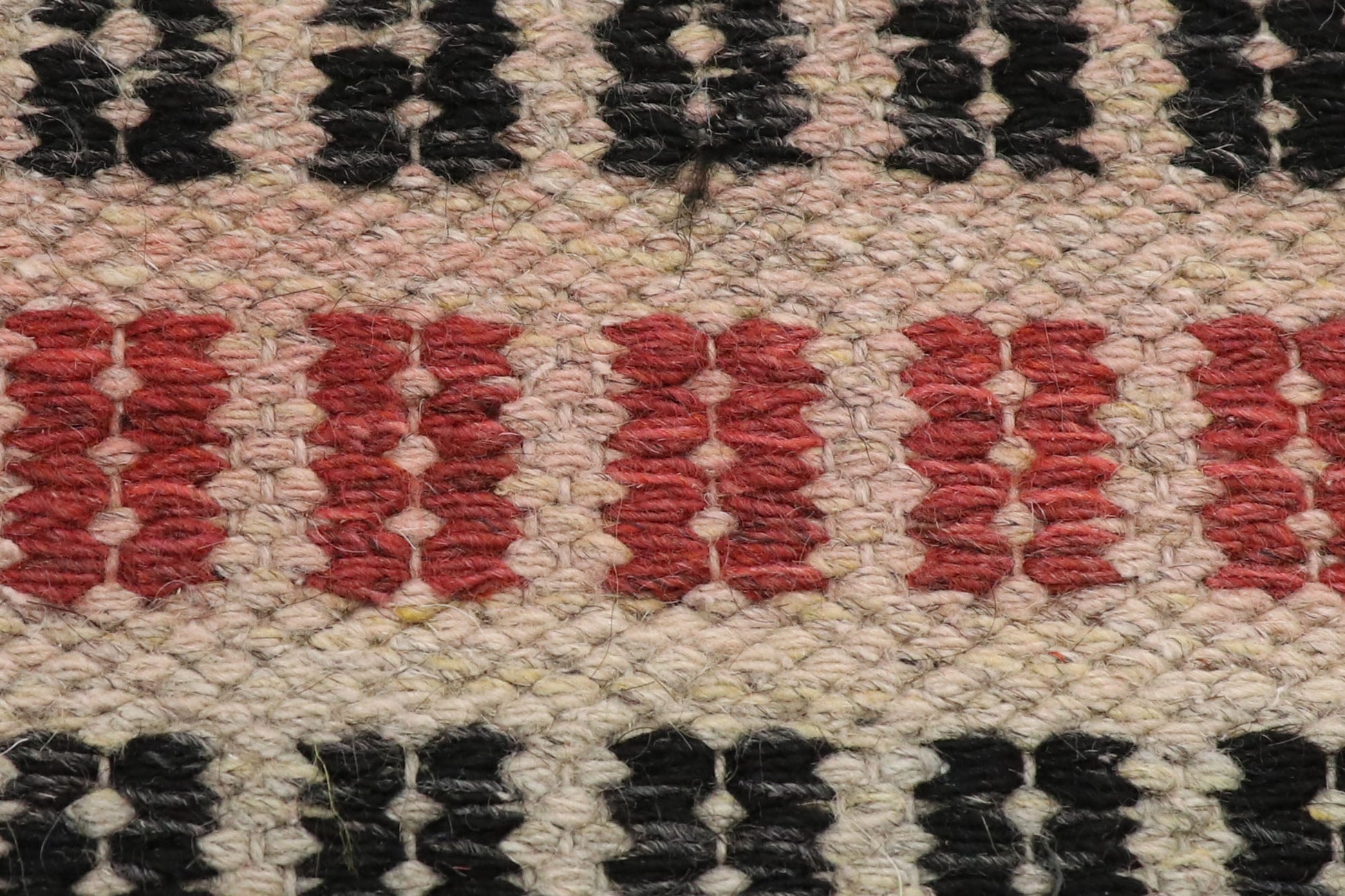 3 x 29 Vintage Extra-Long Swedish Rollakan Rug 76917