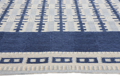 10 x 12 Scandinavian Modern Swedish Inspired Kilim Rug 31127