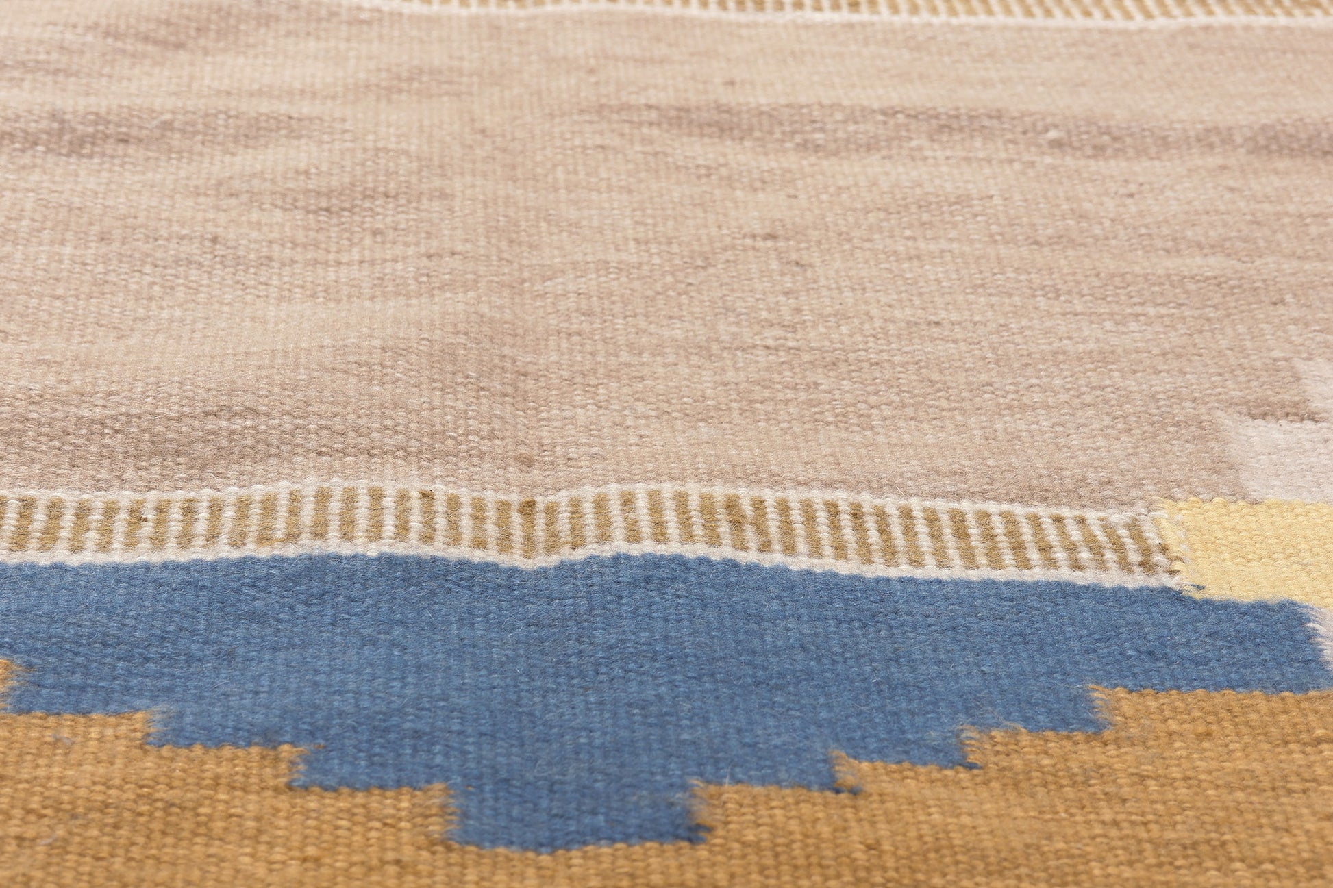 10 x 13 Swedish Inspired Kilim Rug 31001