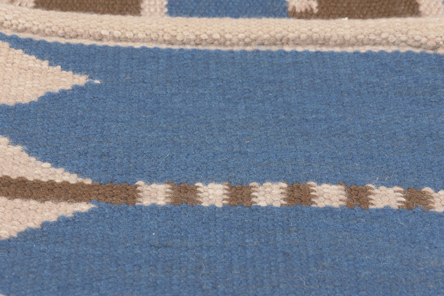 4 x 13 Swedish Inspired Kilim Rug 31003