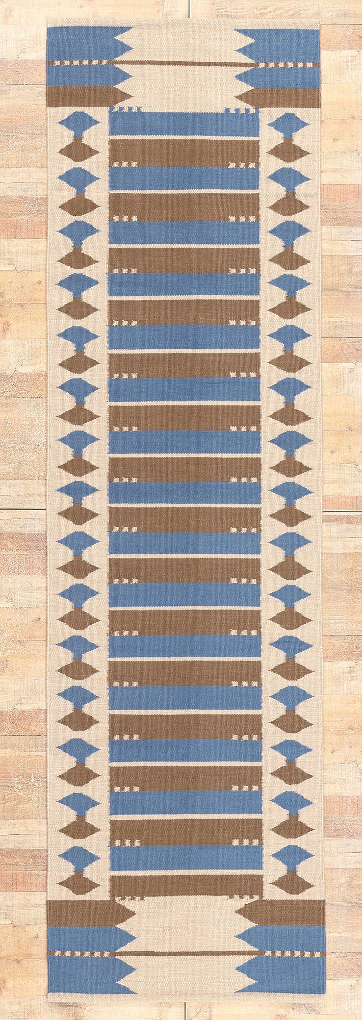 4 x 13 Swedish Inspired Kilim Rug 31003