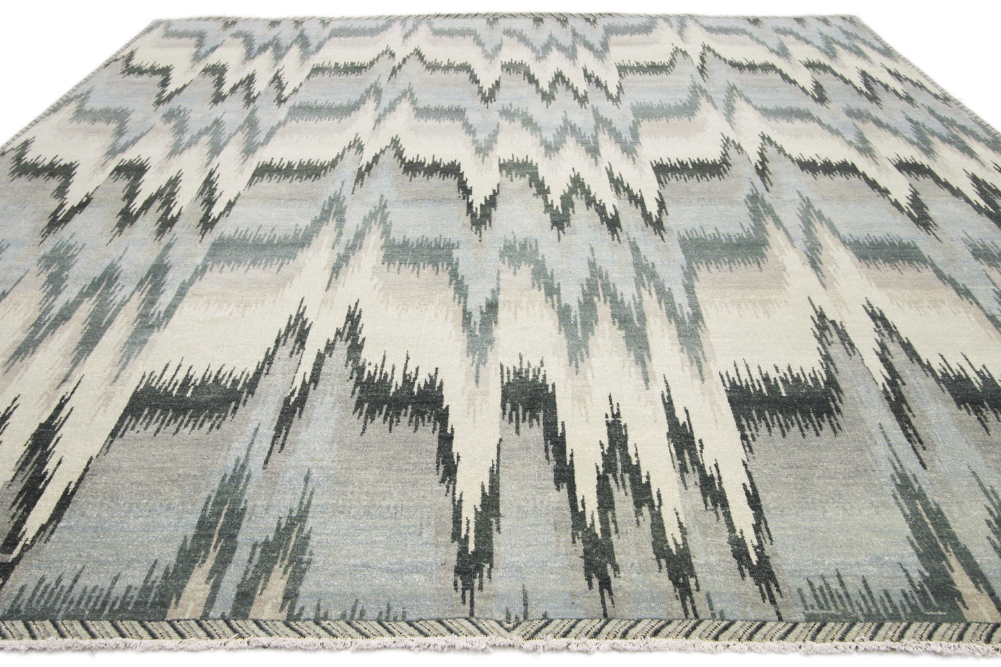 8 x 10 Transitional Ikat Rug 30048
