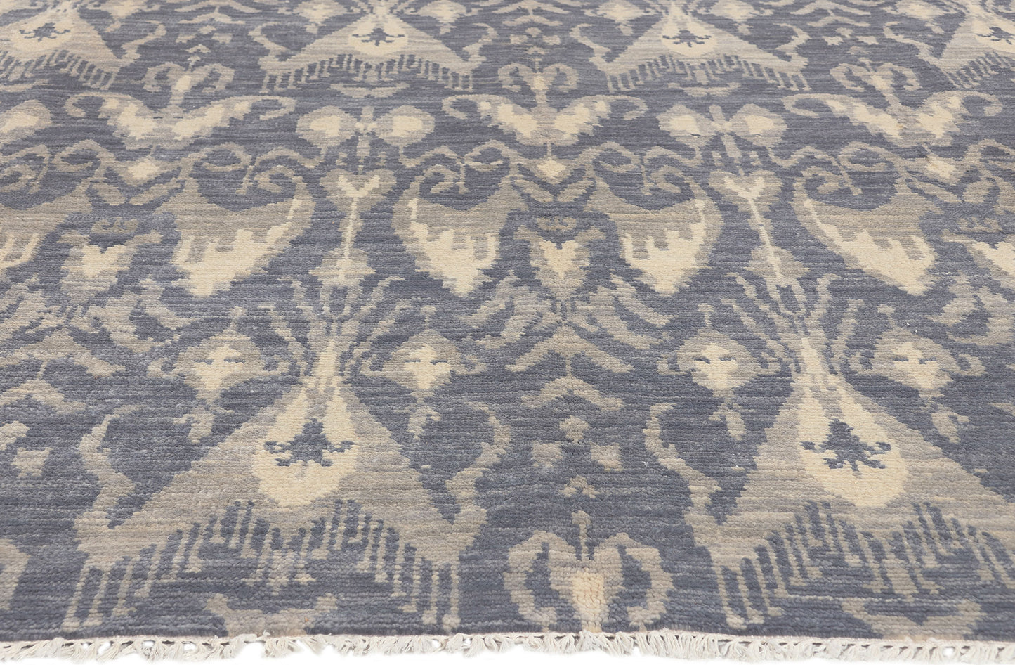 8 x 10 Transitional Ikat Rug 30274