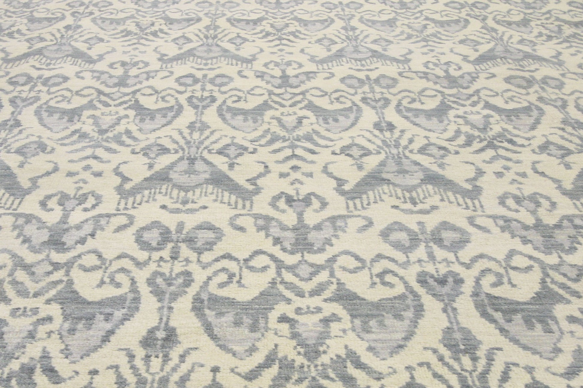 10 x 14 Transitional Ikat Rug 30256