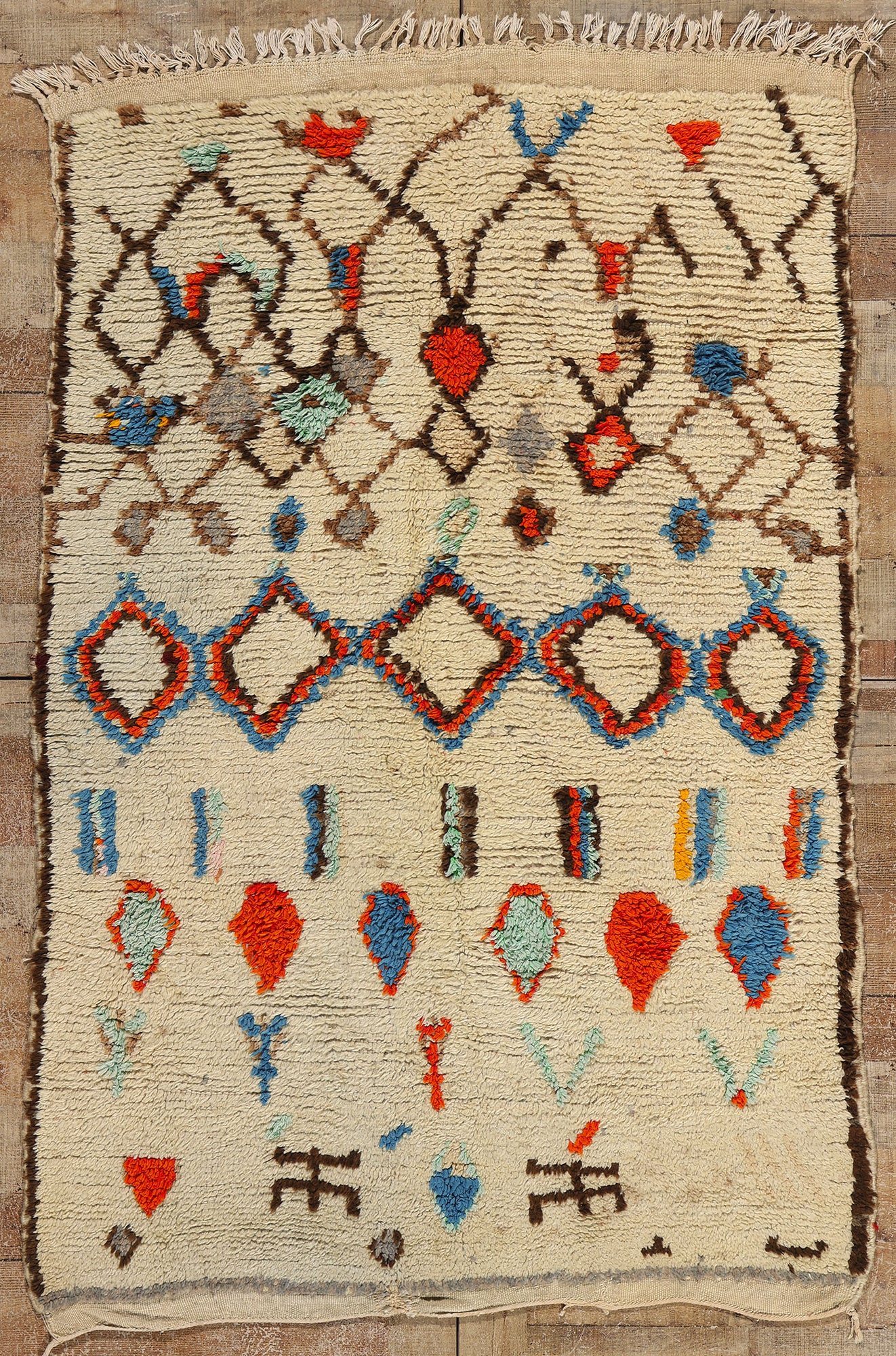 4 x 6 Colorful Vintage Moroccan Azilal Rug 21778