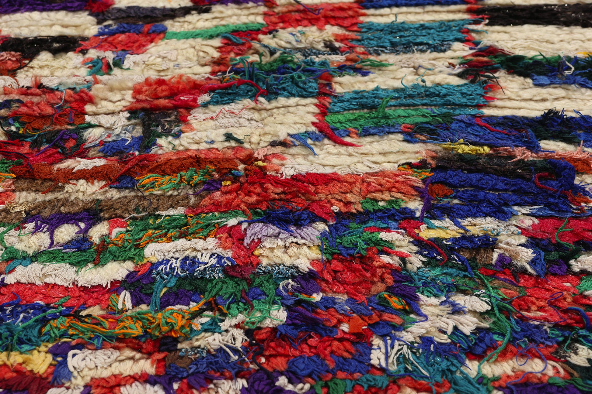 4 x 6 Vintage Checkered Moroccan Azilal Rug 21721