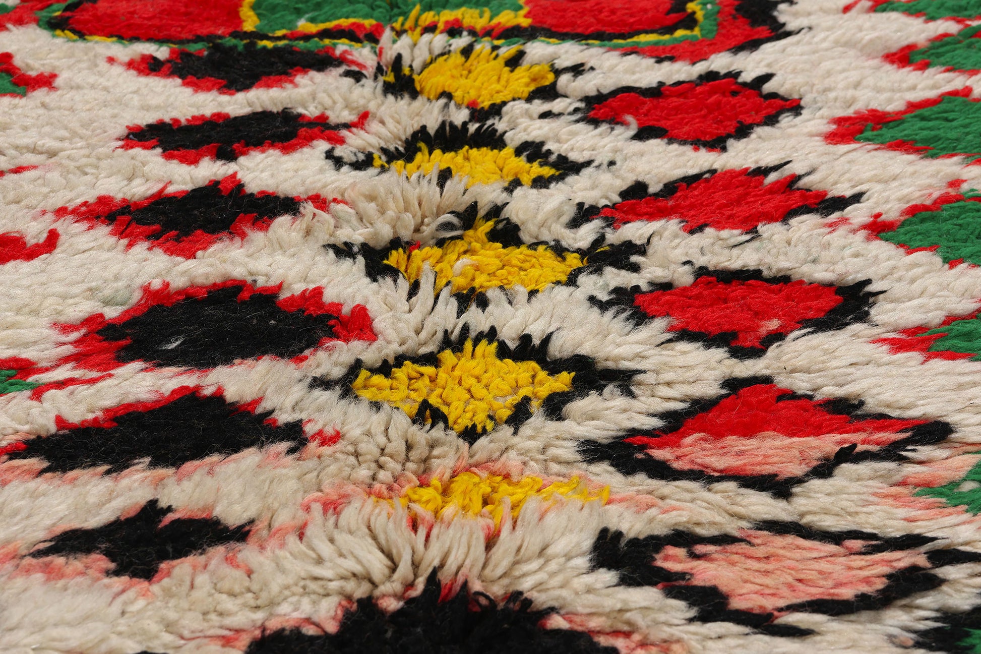 5 x 9 Colorful Vintage Moroccan Azilal Rug 21785