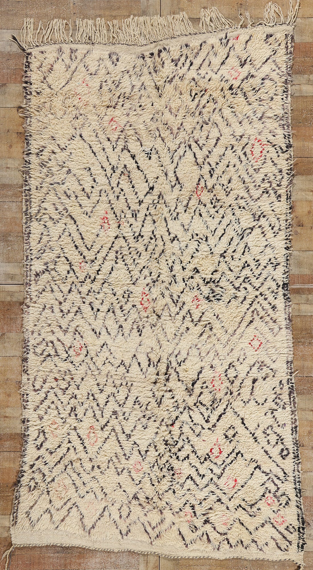 5 x 9 Vintage Neutral Moroccan Azilal Rug 21724