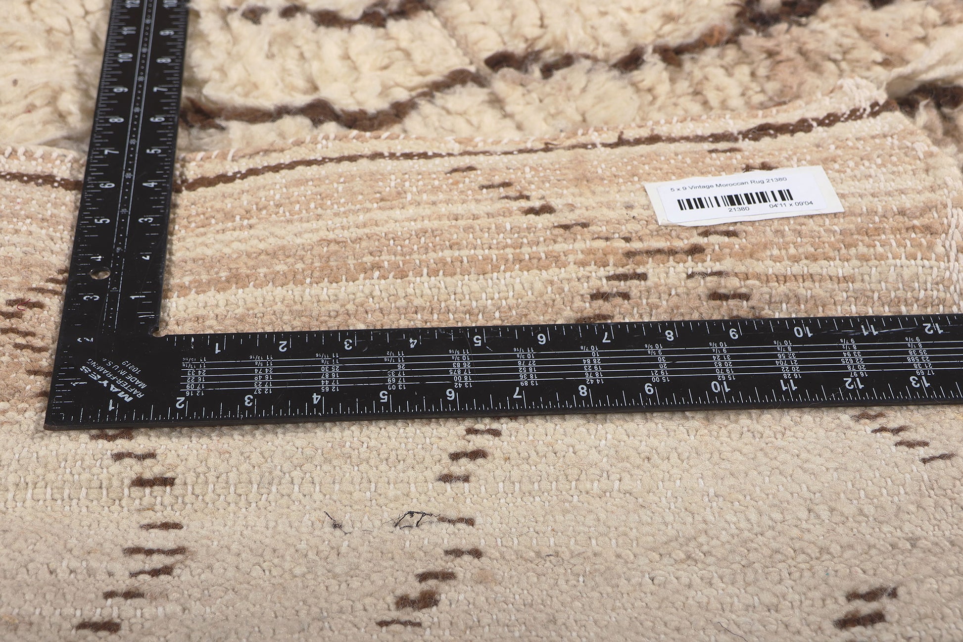 5 x 9 Vintage Neutral Moroccan Azilal Rug 21380