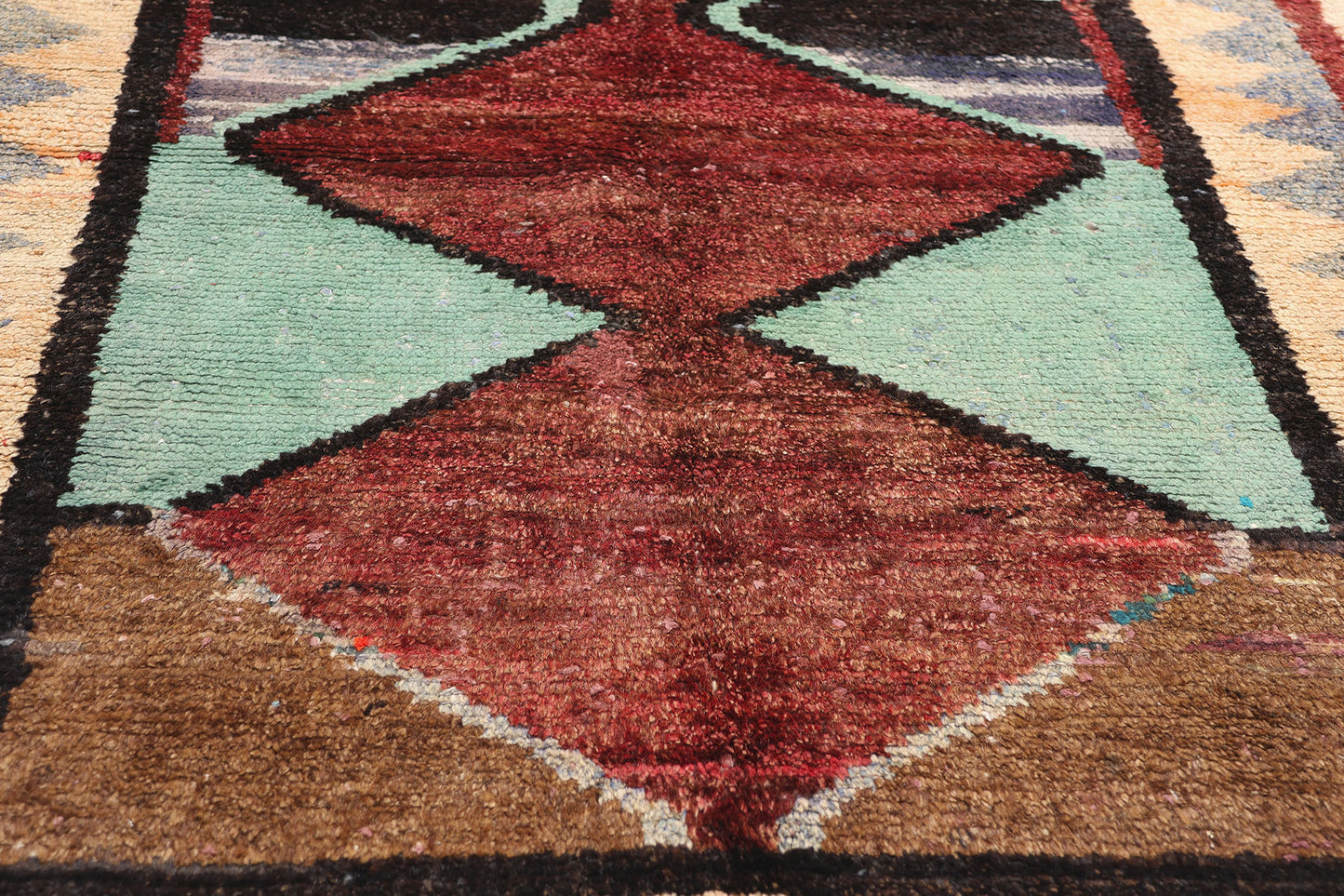 4 x 6 Vintage Persian Lori Rug 78871