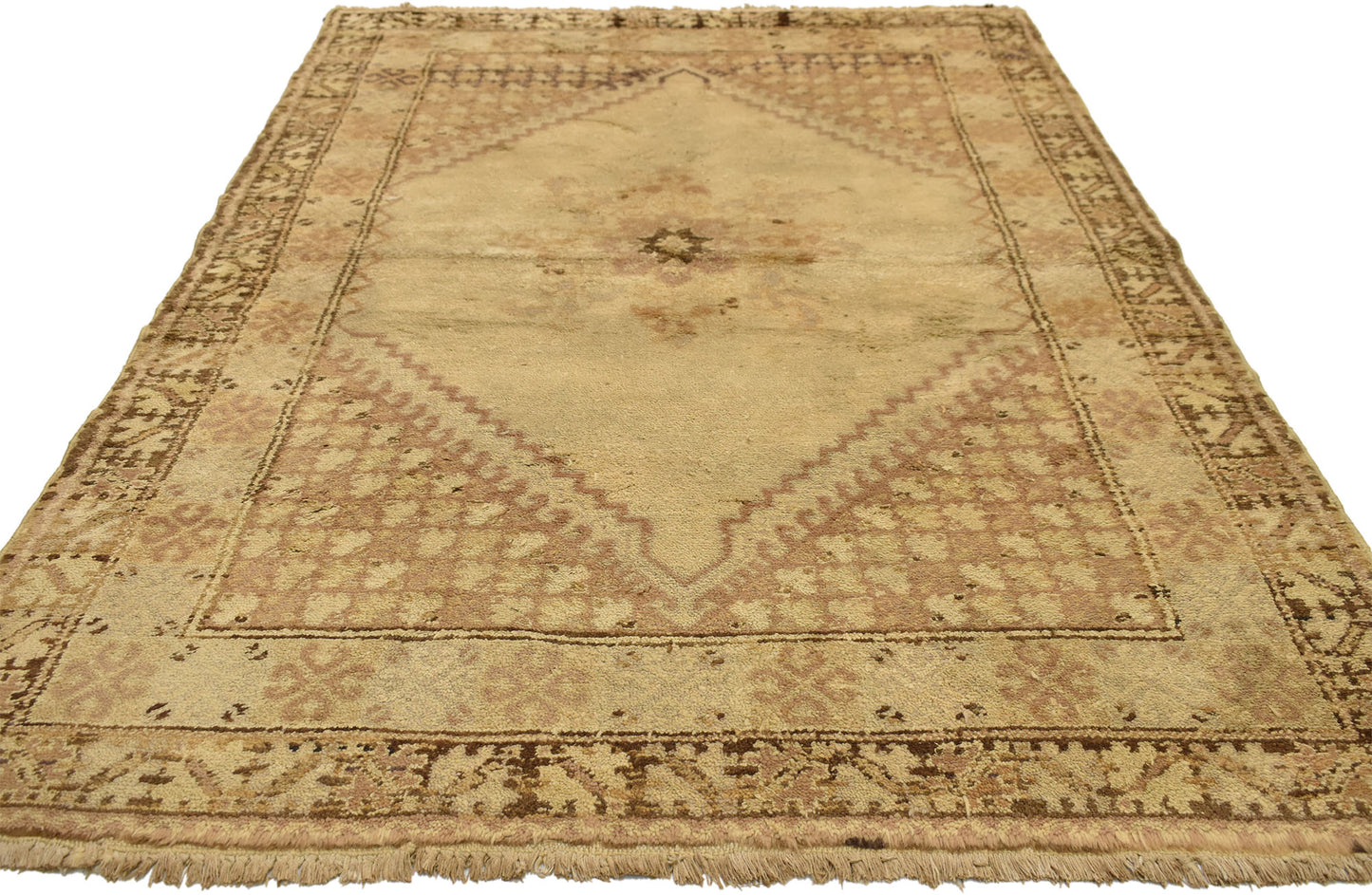 4 x 6 Vintage Rabat Moroccan Rug 71548