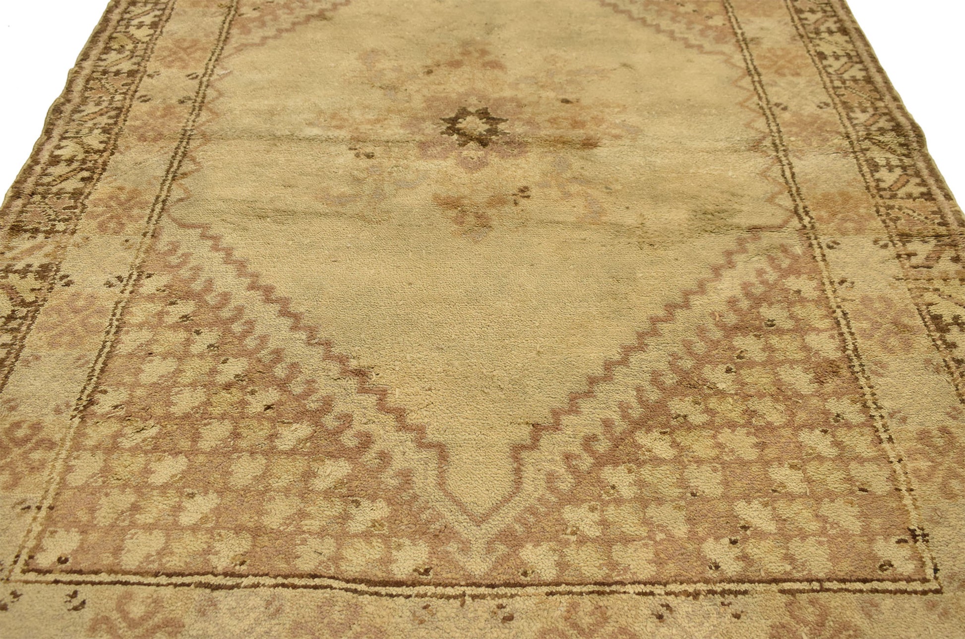 4 x 6 Vintage Rabat Moroccan Rug 71548