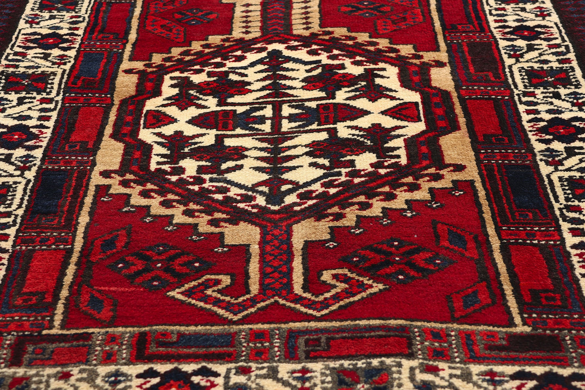 3 x 11 Vintage Persian Heriz Rug 60245