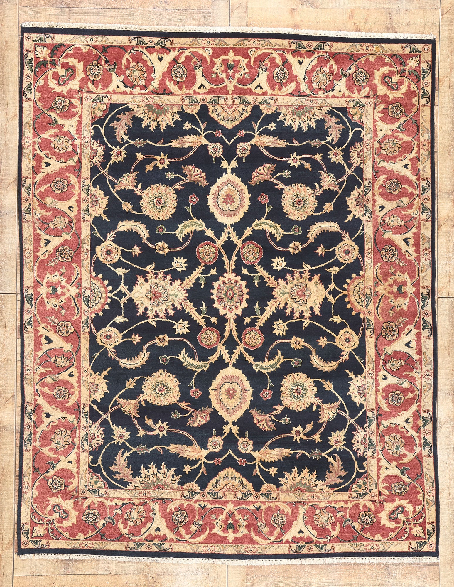 8 x 10 Vintage Indian Rug 78649