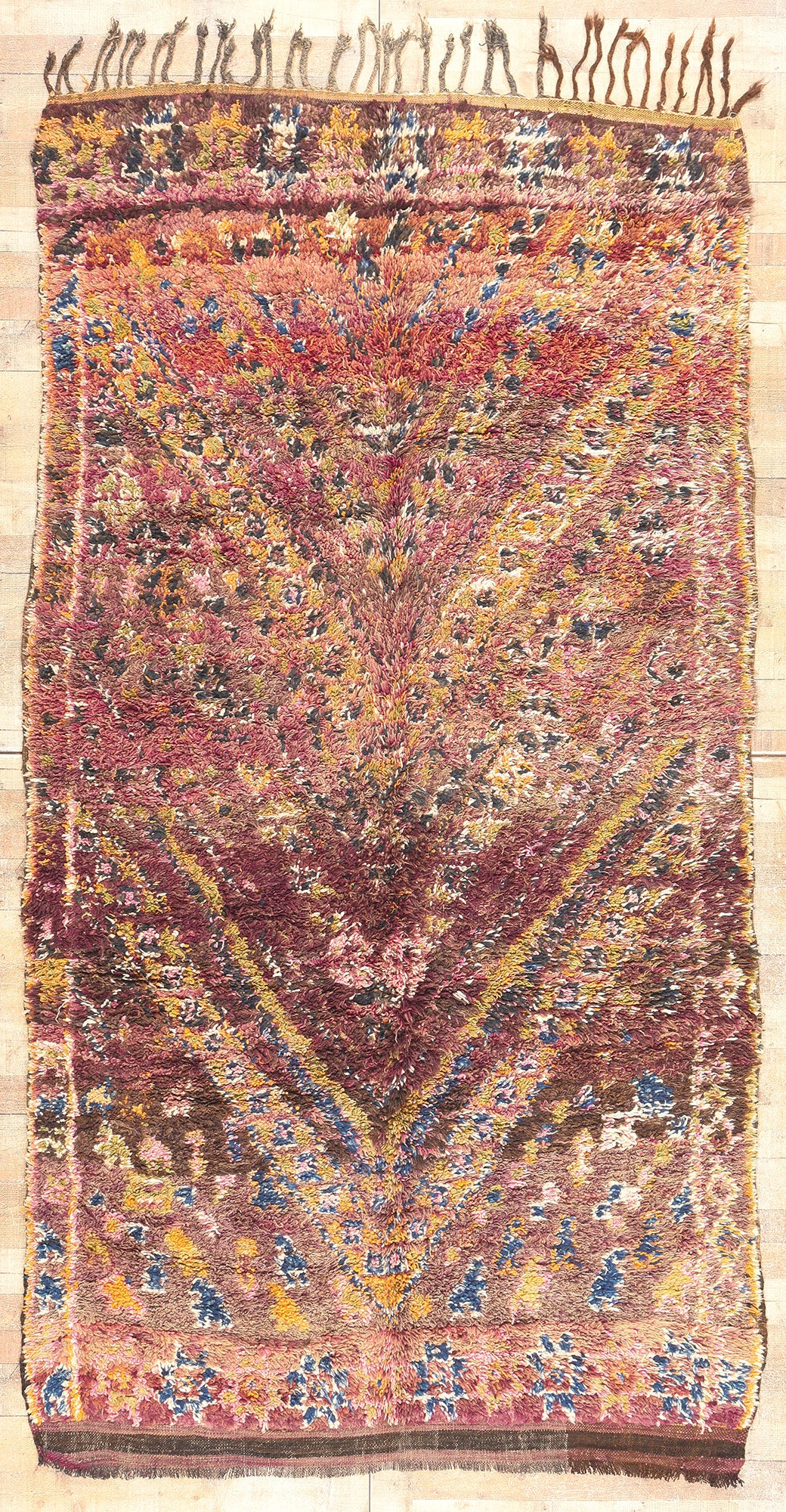 6 x 11 Vintage Purple Beni MGuild Moroccan Rug 21329