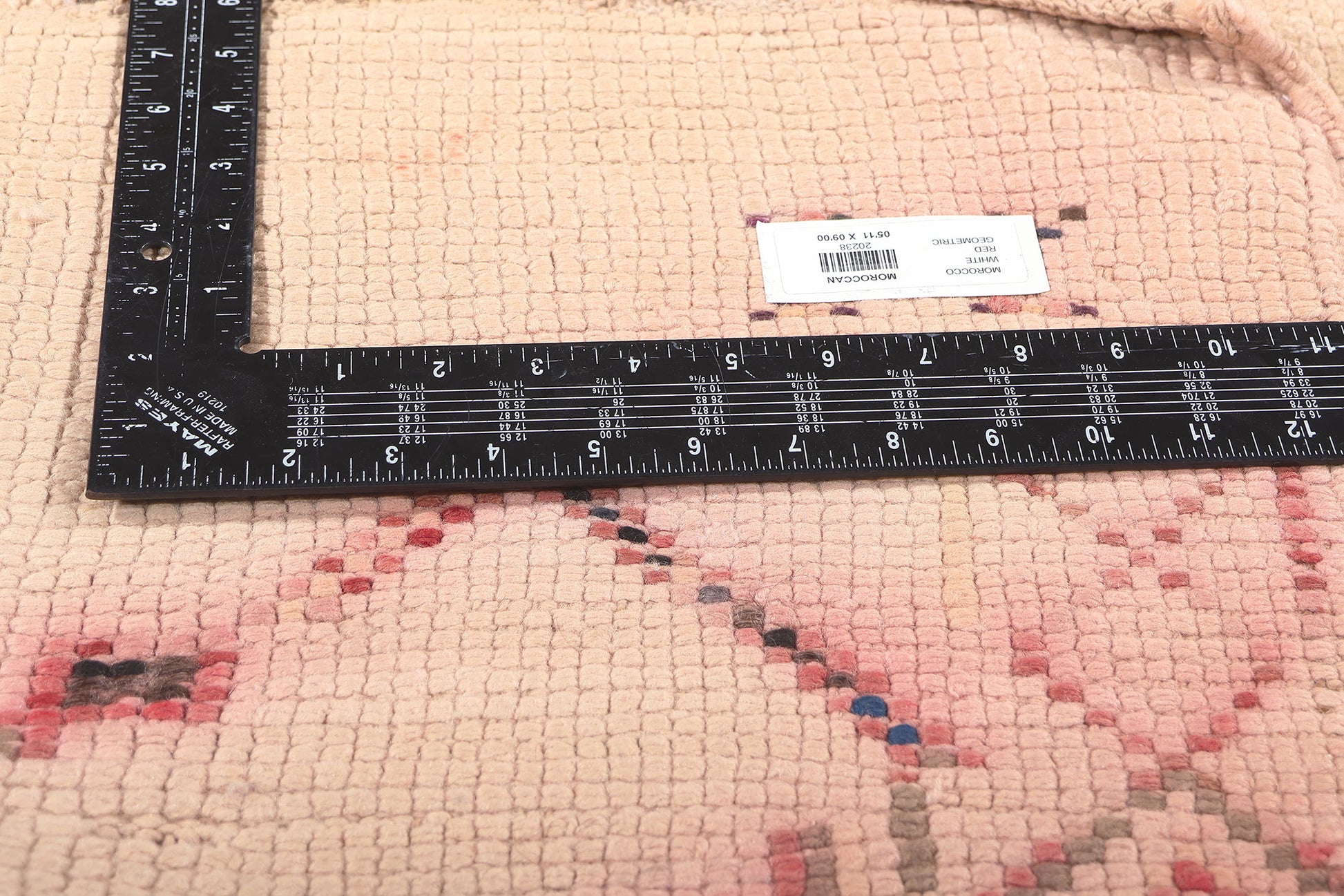 6 x 9 Vintage Neutral Moroccan Rug 20238