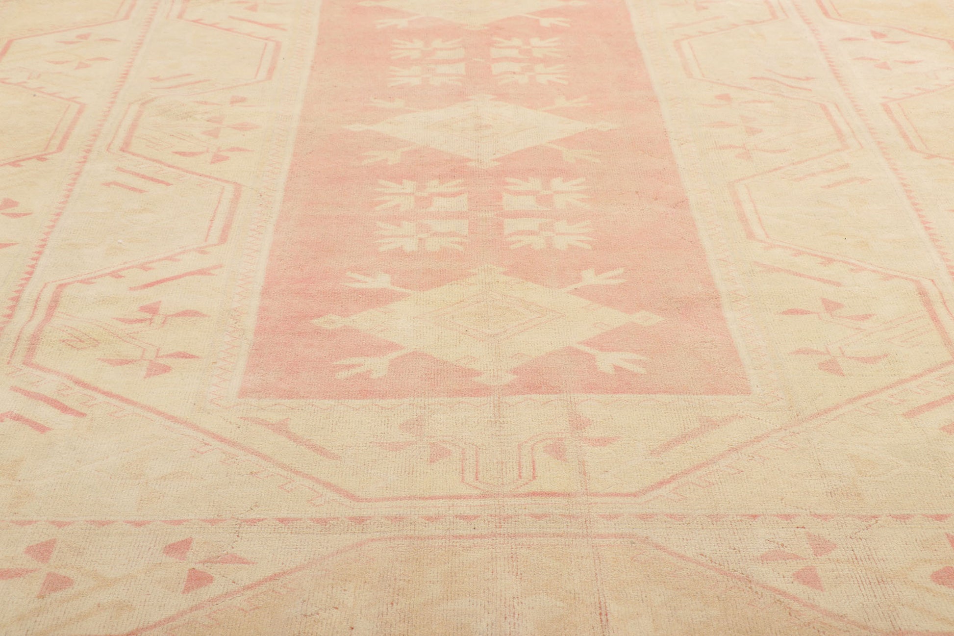 7 x 9 Vintage Pink Turkish Oushak Rug 53705
