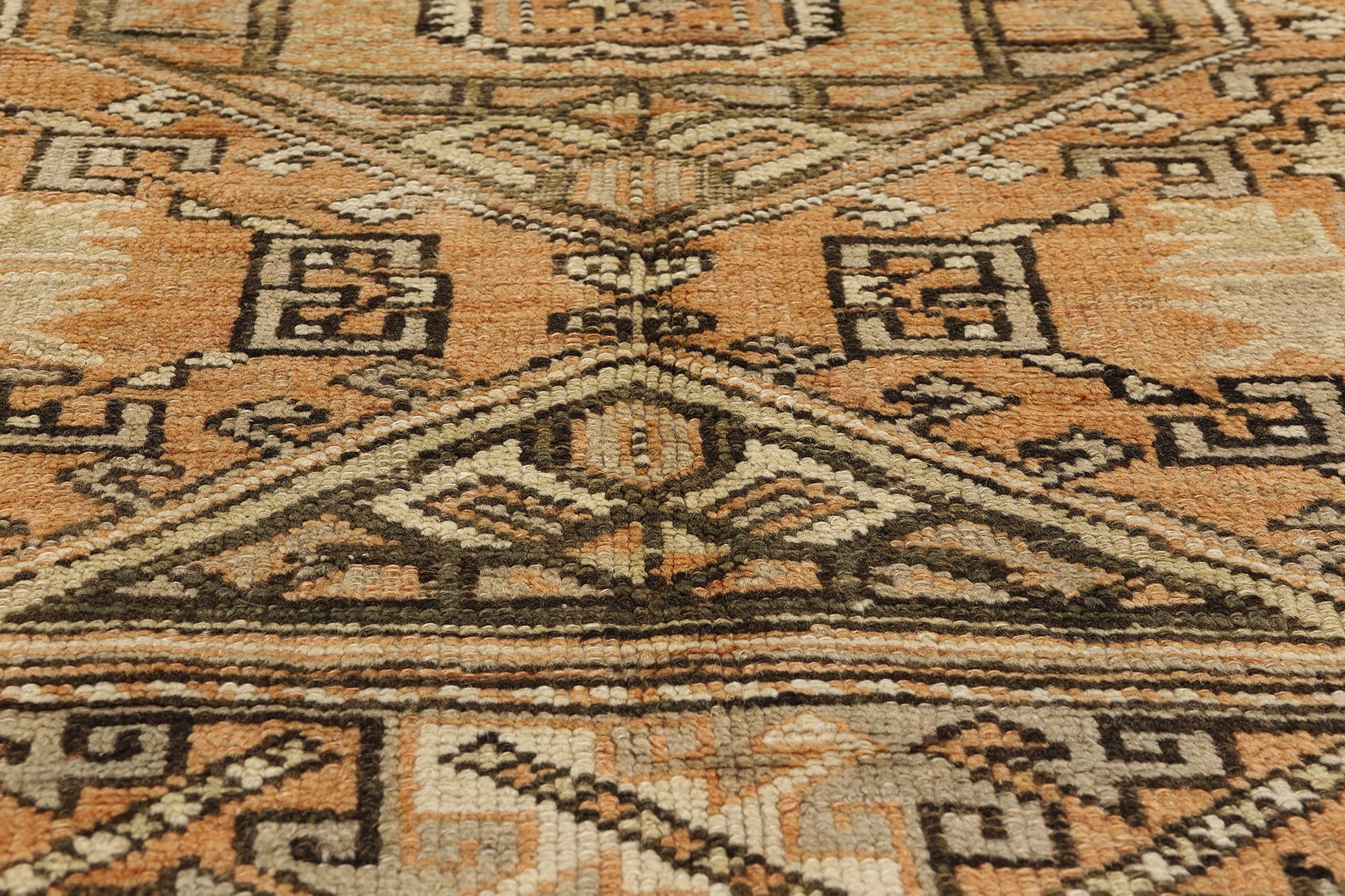 4 x 6 Vintage Turkish Oushak Rug 53900