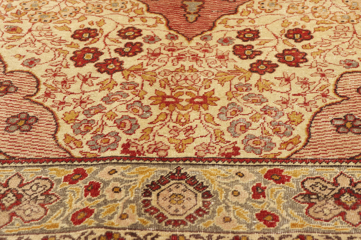4 x 7 Vintage Turkish Oushak Rug 52072