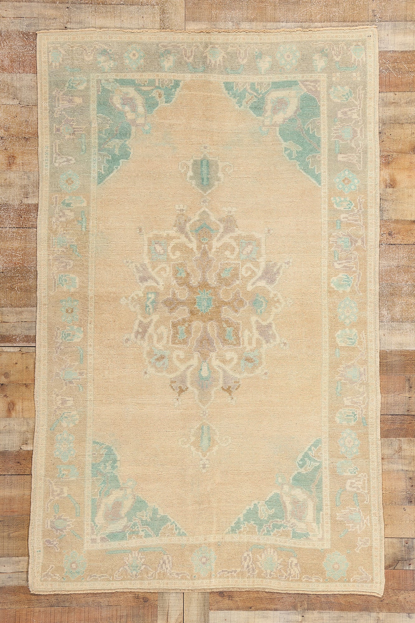 5 x 8 Vintage Pastel Turkish Oushak Rug 52957