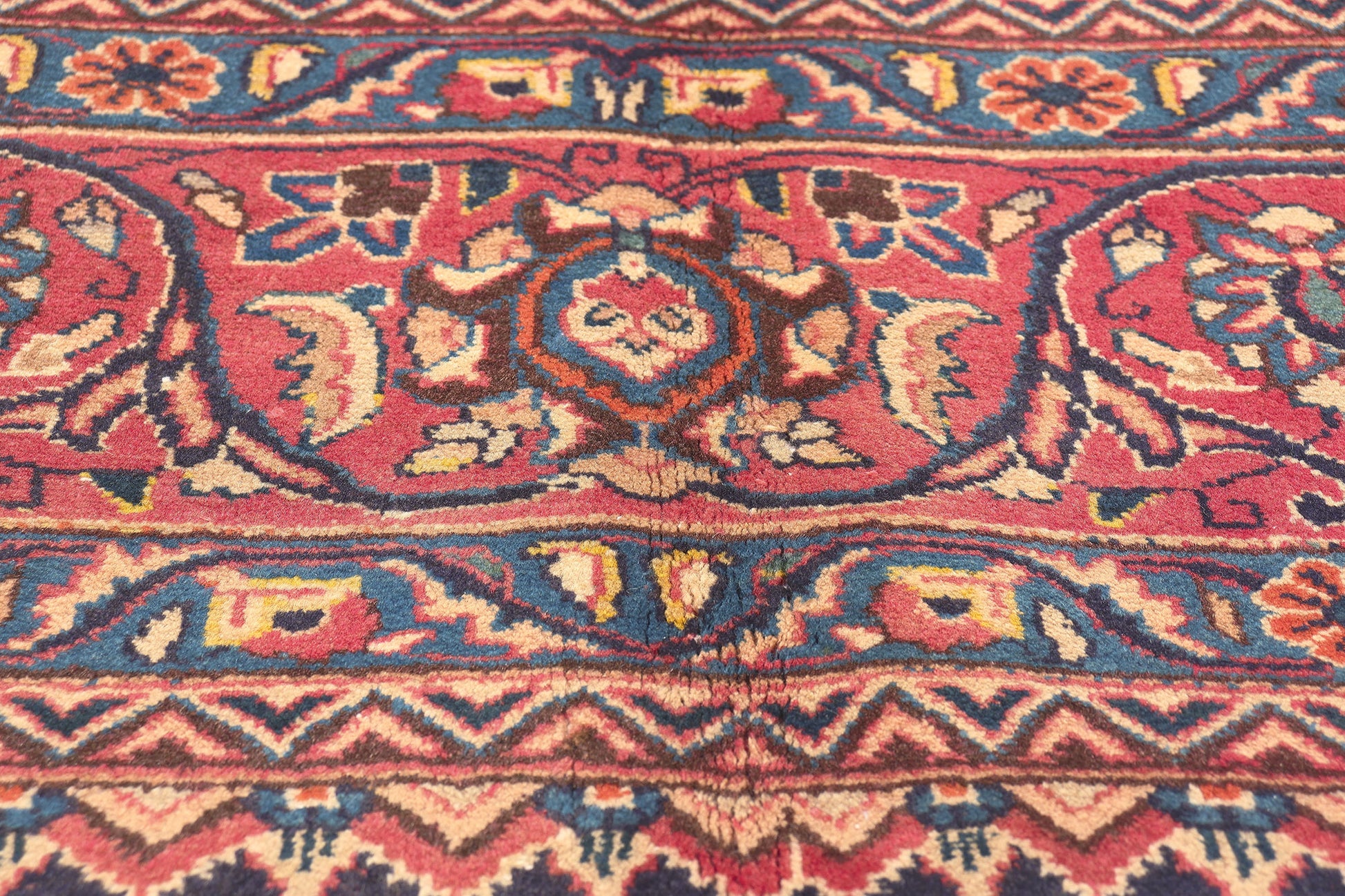 10 x 13 Vintage Persian Mashhad Rug 75592