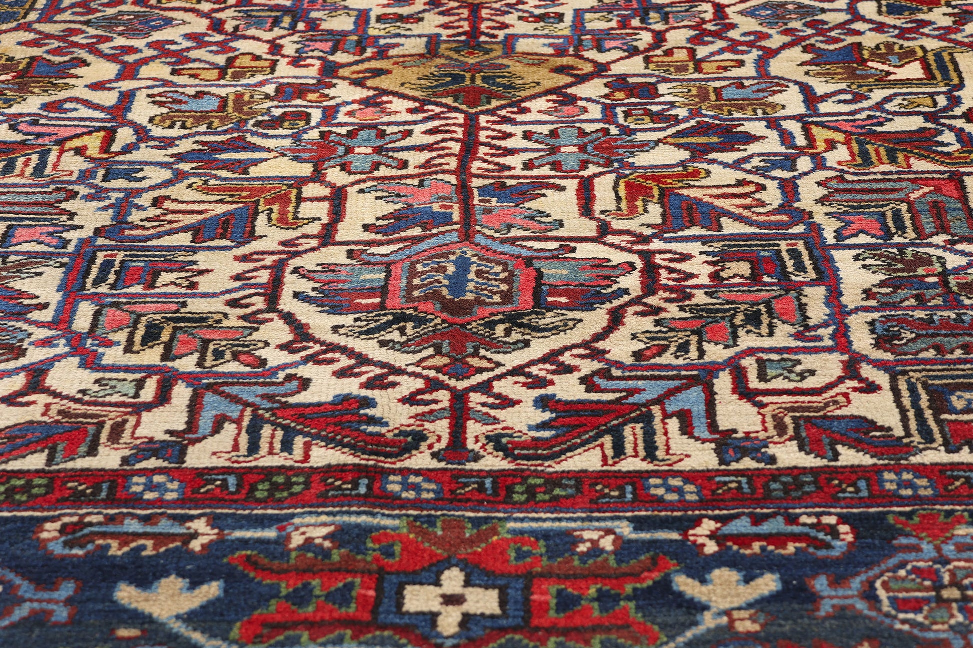 8 x 11 Vintage Persian Heriz Rug 90011