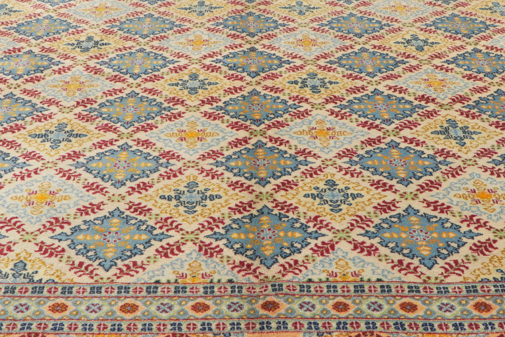 9 x 12 Vintage Persian Isfahan Rug 61034