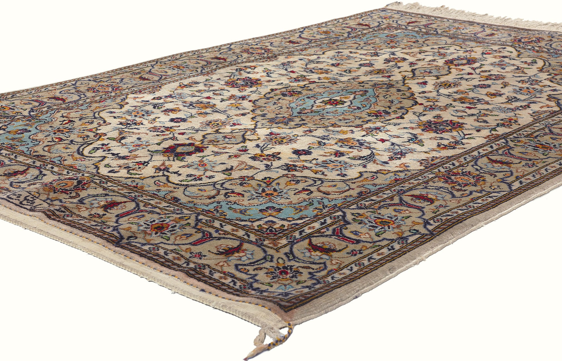 4 x 6 Vintage Persian Kashan Rug 78701