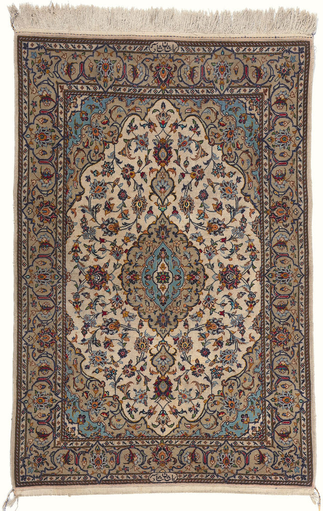 4 x 6 Vintage Persian Kashan Rug 78701