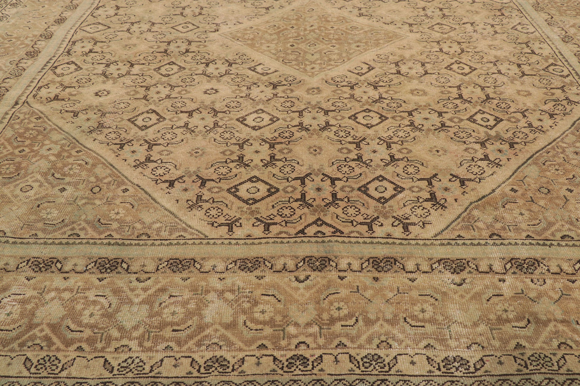 10 x 13 Vintage Persian Mahal Rug 53729