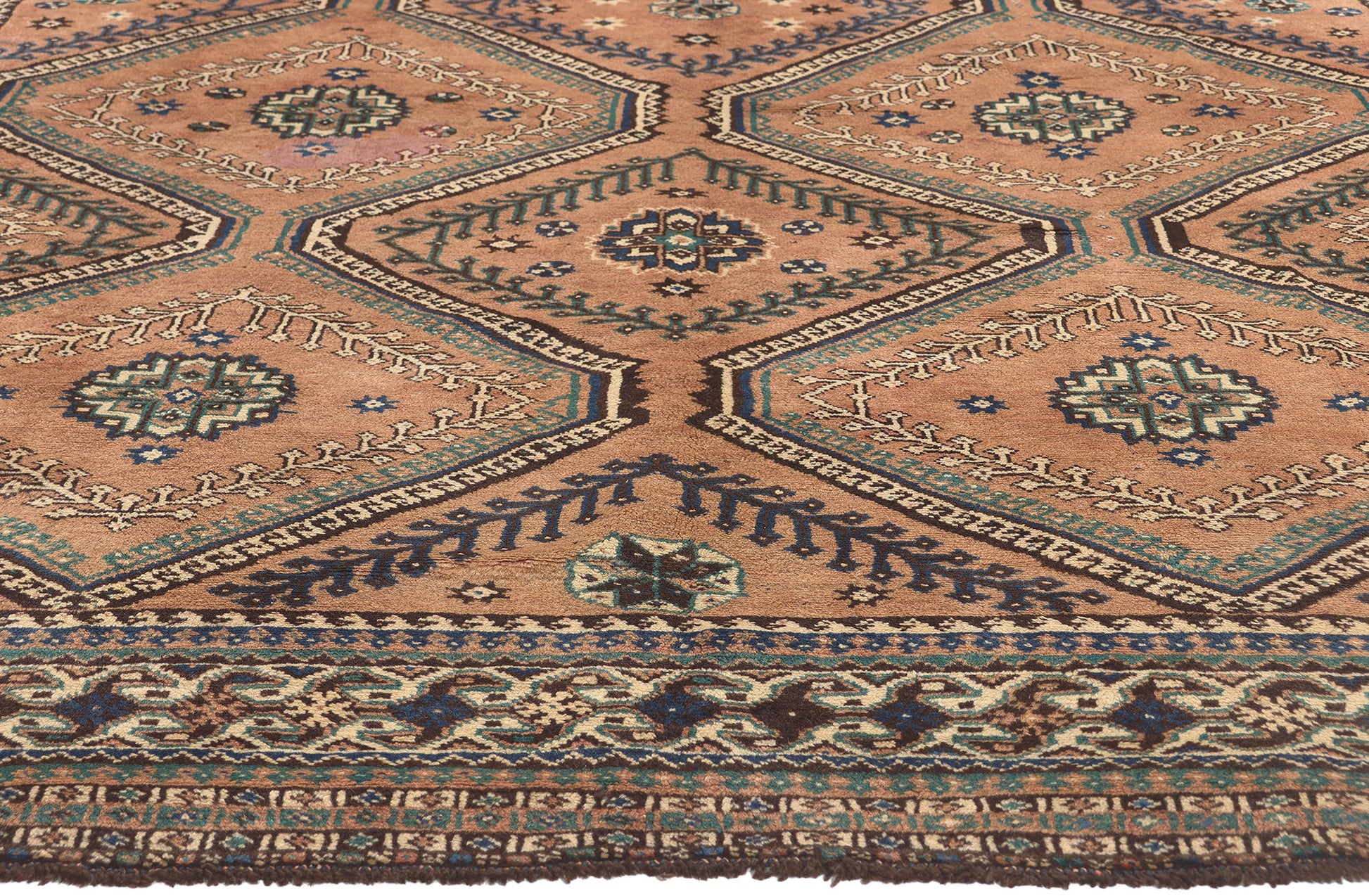 6 x 10 Vintage Persian Shiraz Rug 75926
