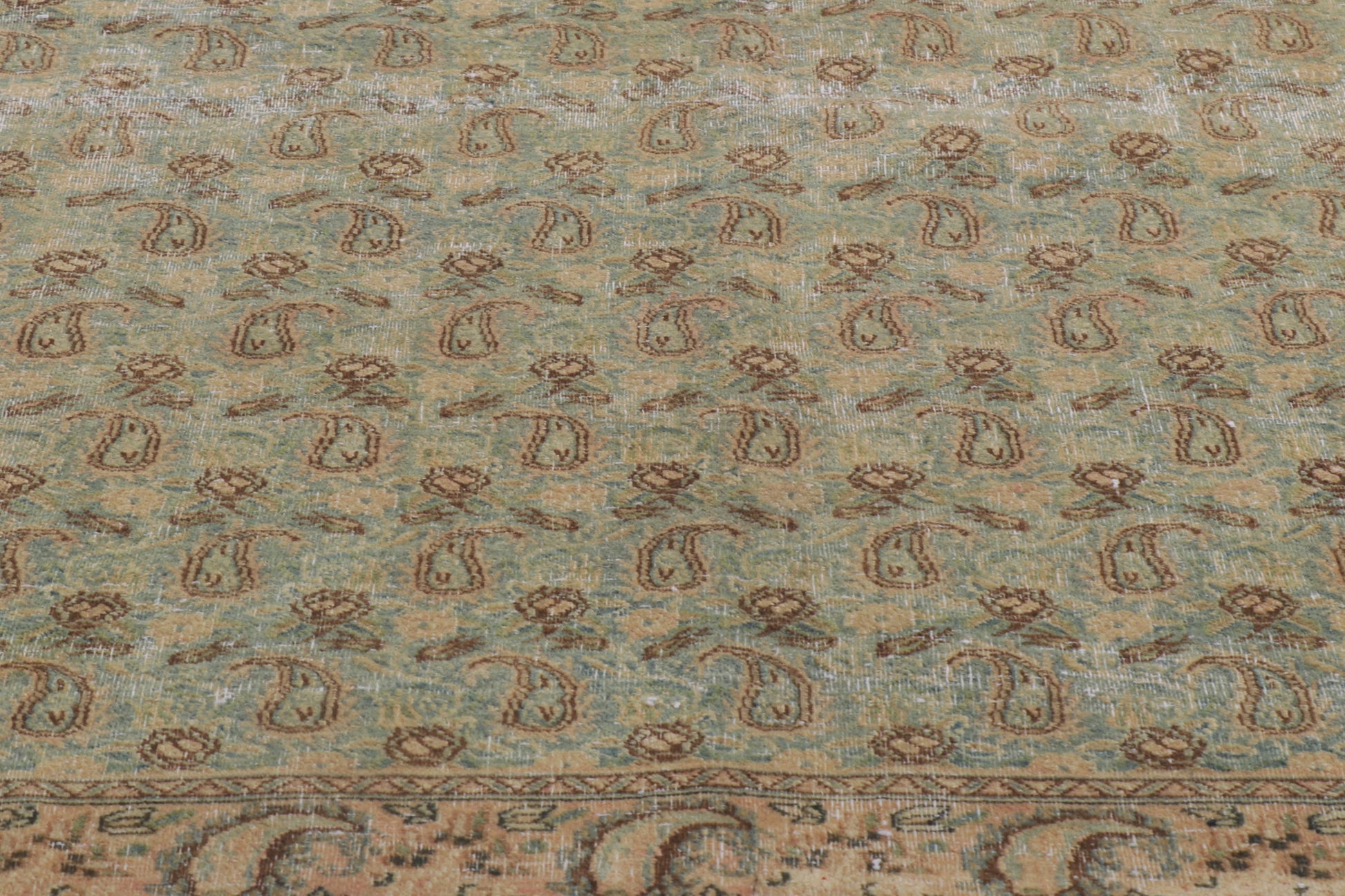 7 x 9 Vintage Persian Qum Rug 61004